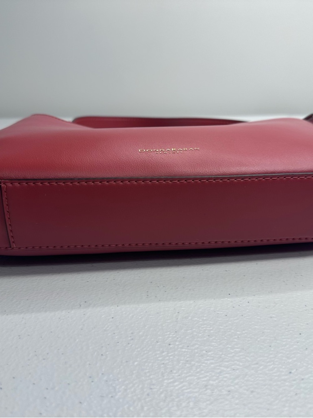 Donna Karan Brick Red Leather Baguette Shoulder Bag Gold Hardware - Picture 4 of 7